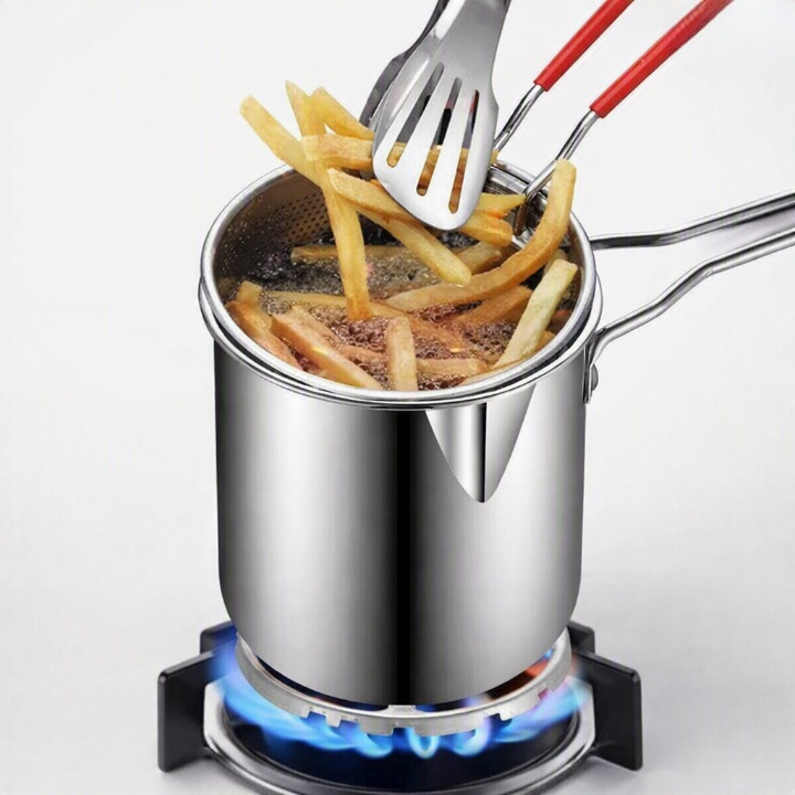 Deep Frying Pot with Strainer Basket